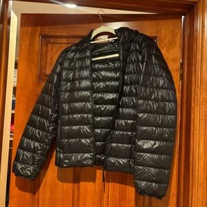 Uniqlo Black Puffer Jacket